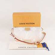 Pochette Accessoires NM By The Pool thumbnail image