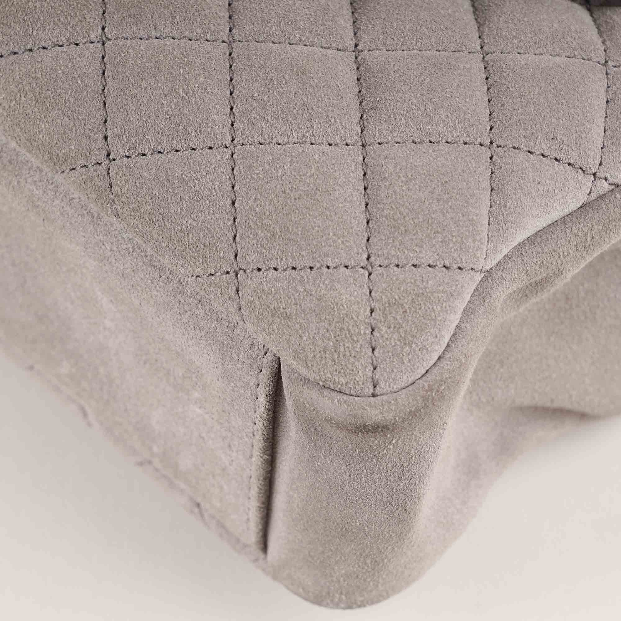 Soft Small Envelope Shoulder Bag image