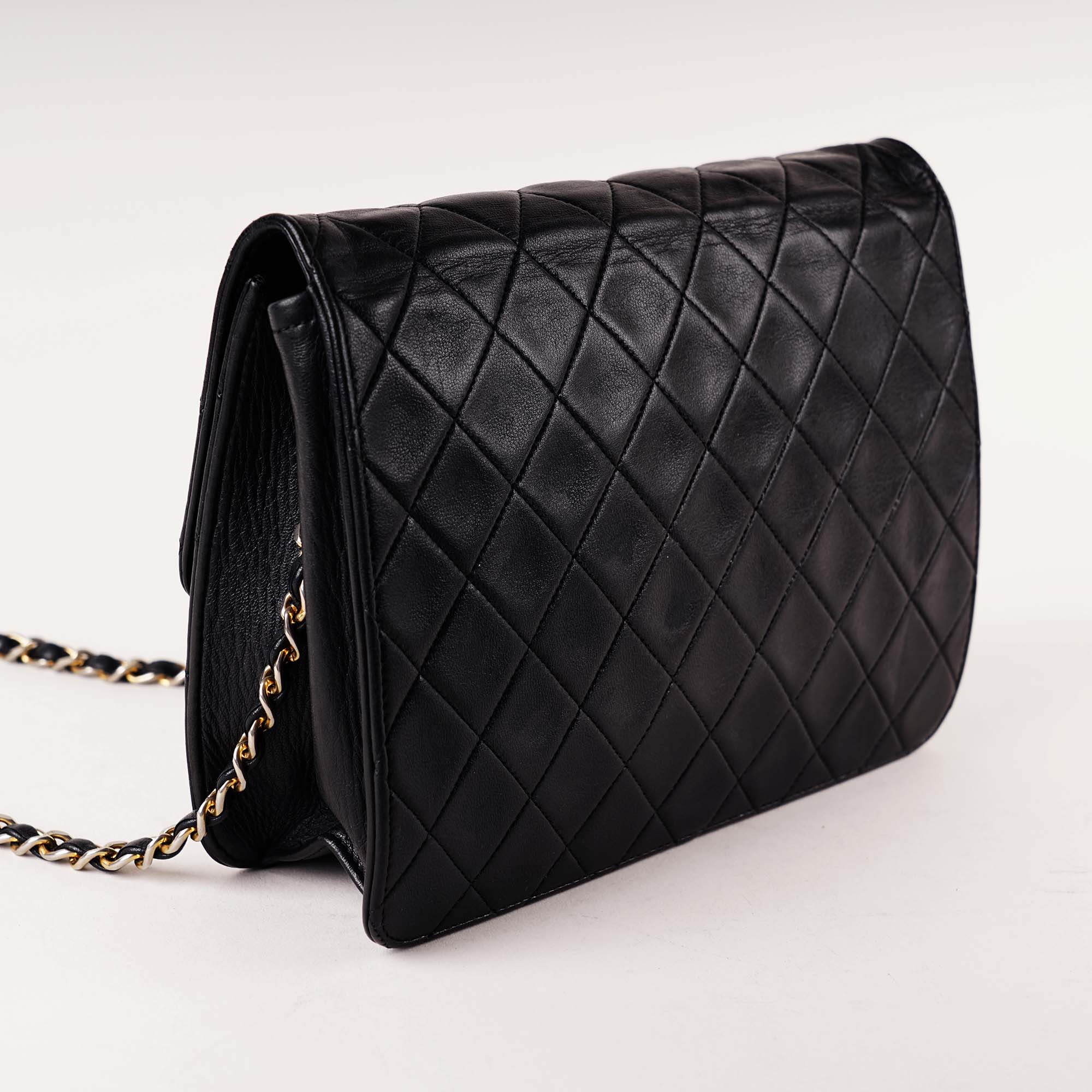 Vintage Flap Bag image