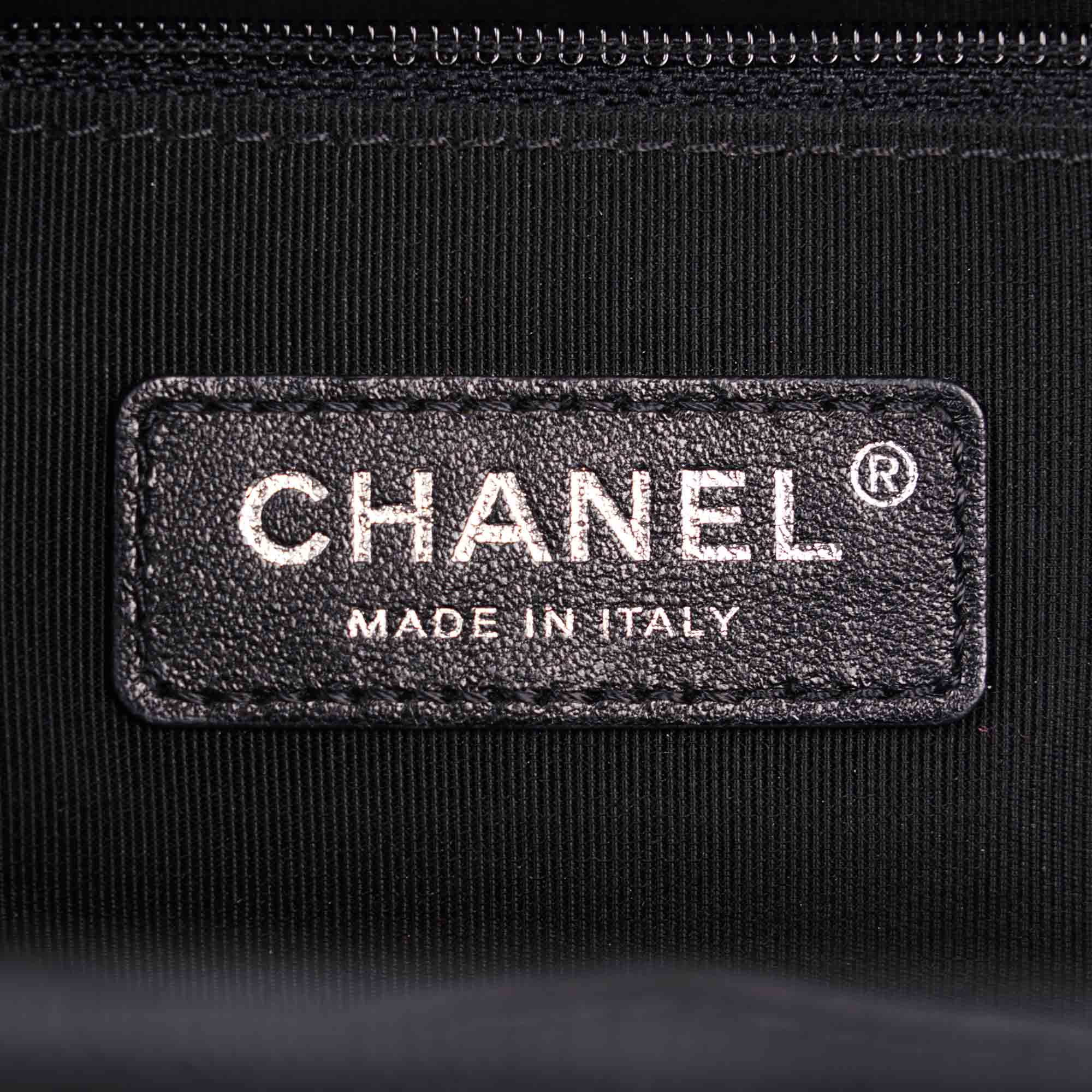 Medium Gabrielle Shoulder Bag image