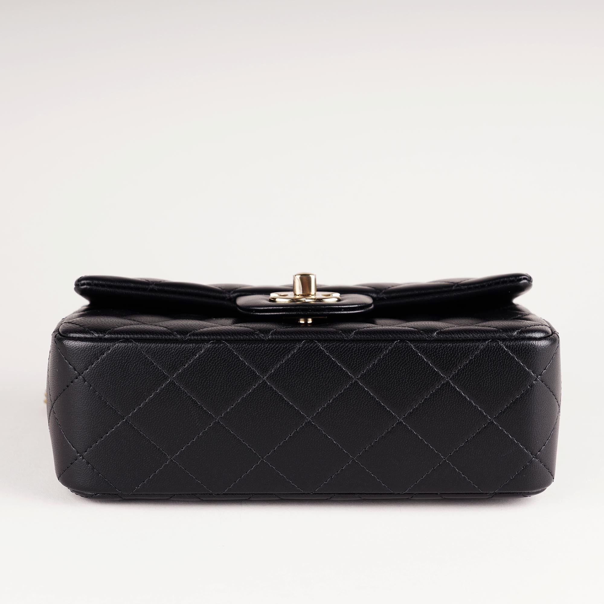 Mini Flap Top Handle image