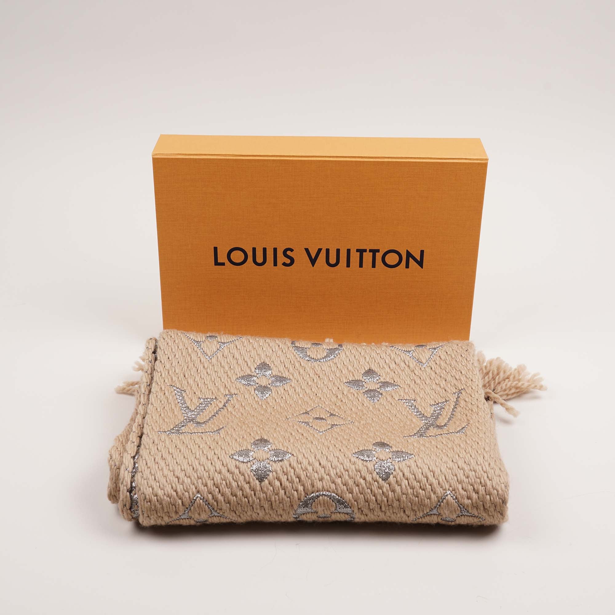 Logomania Shine Scarf image