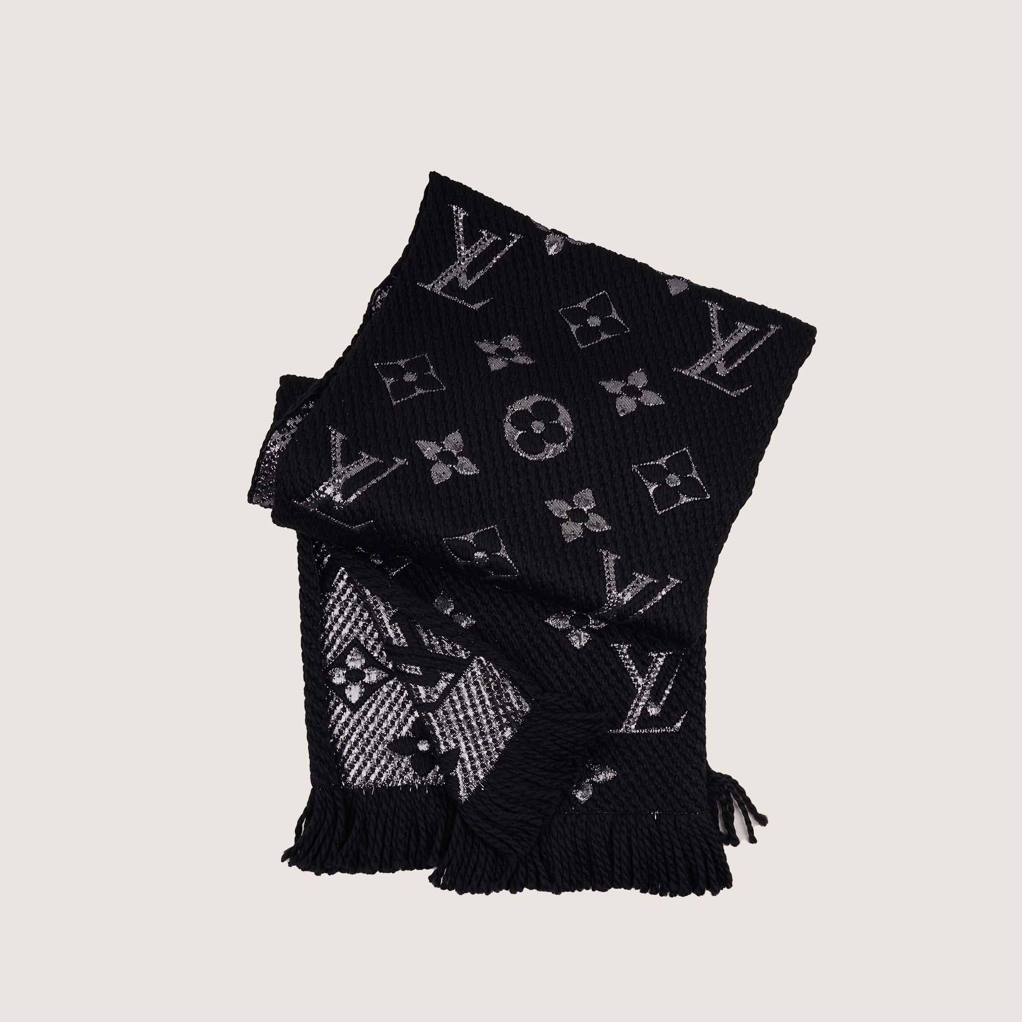 Logomania Shine Scarf
