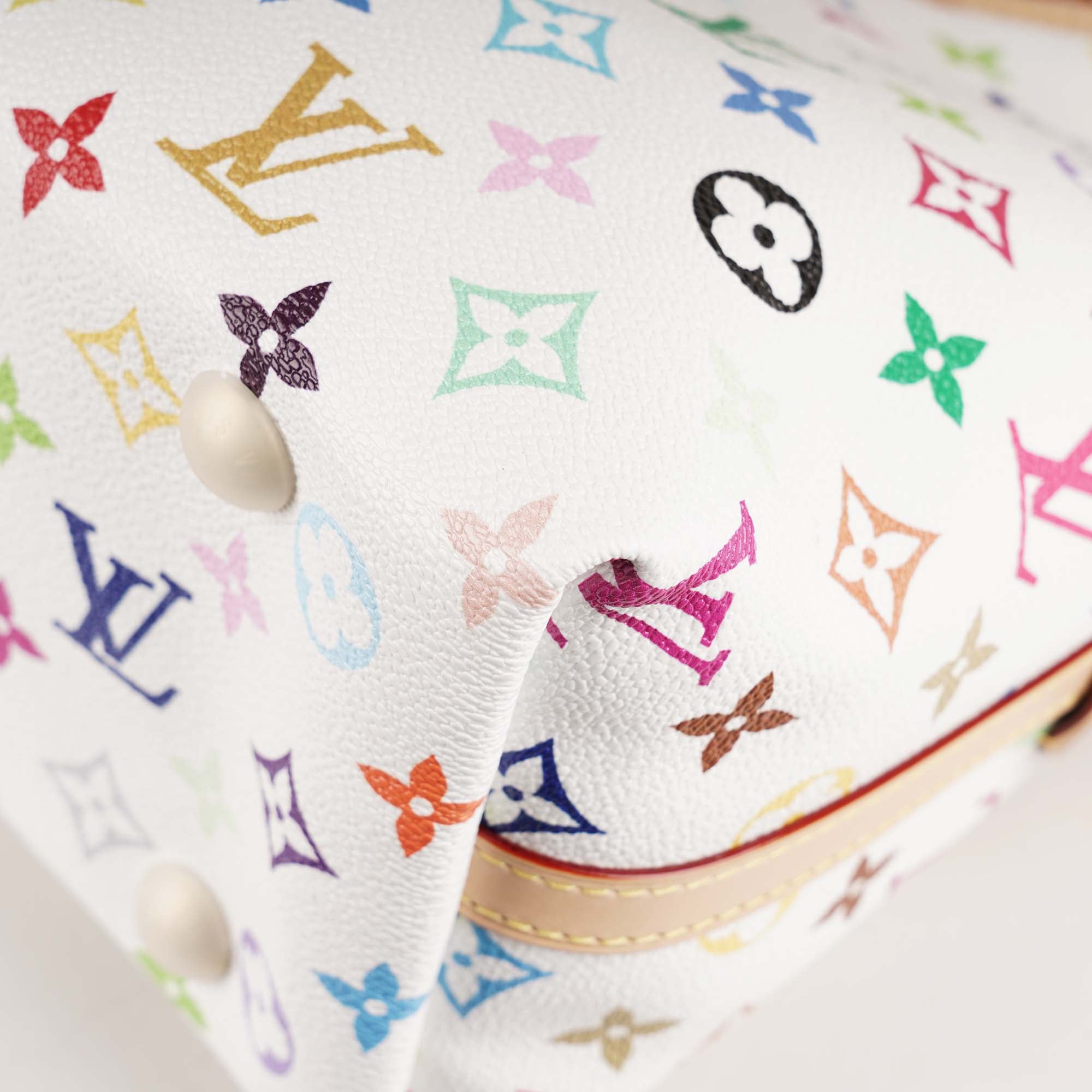 X Murakami CarryAll MM 2023 image