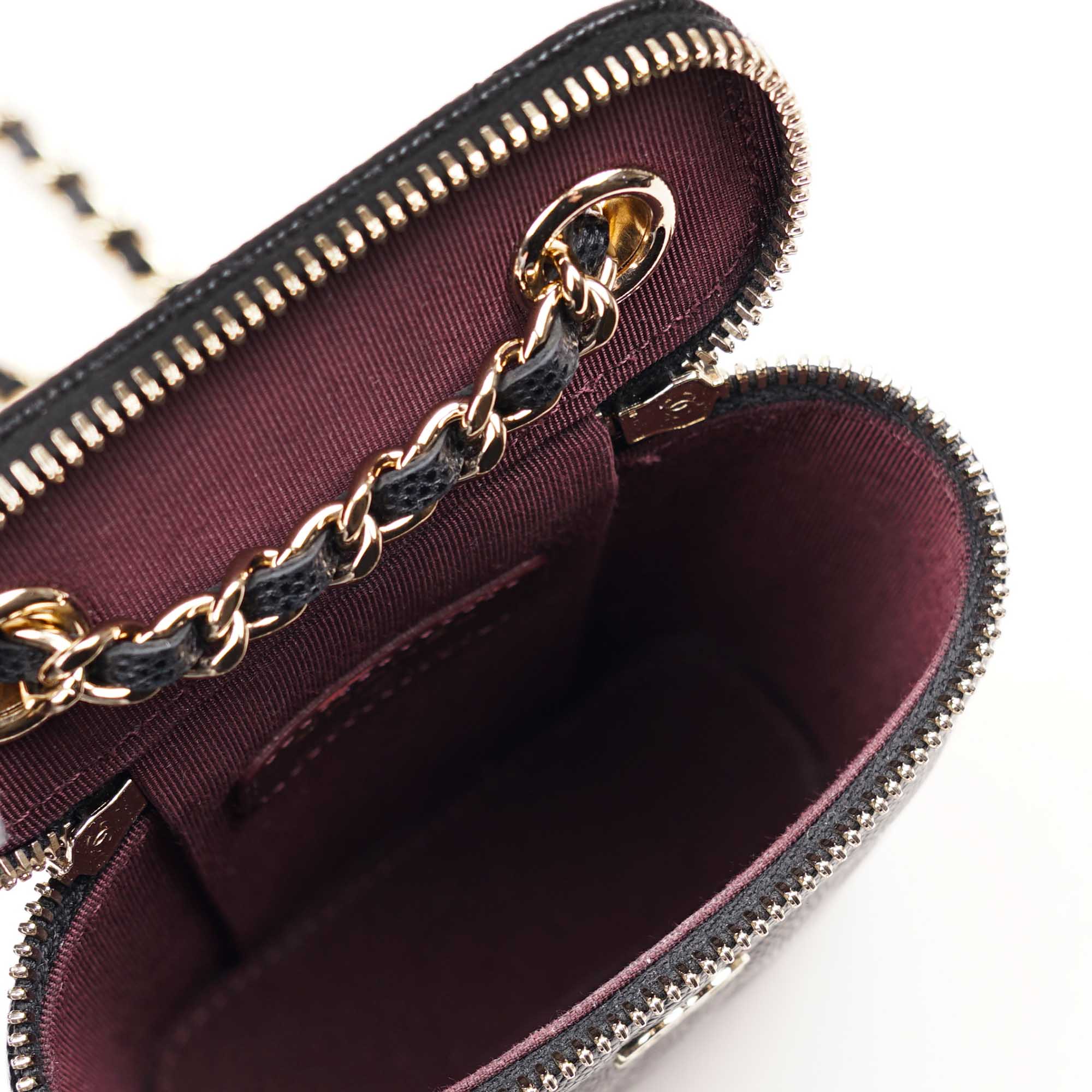 Small Vanity on Chain image