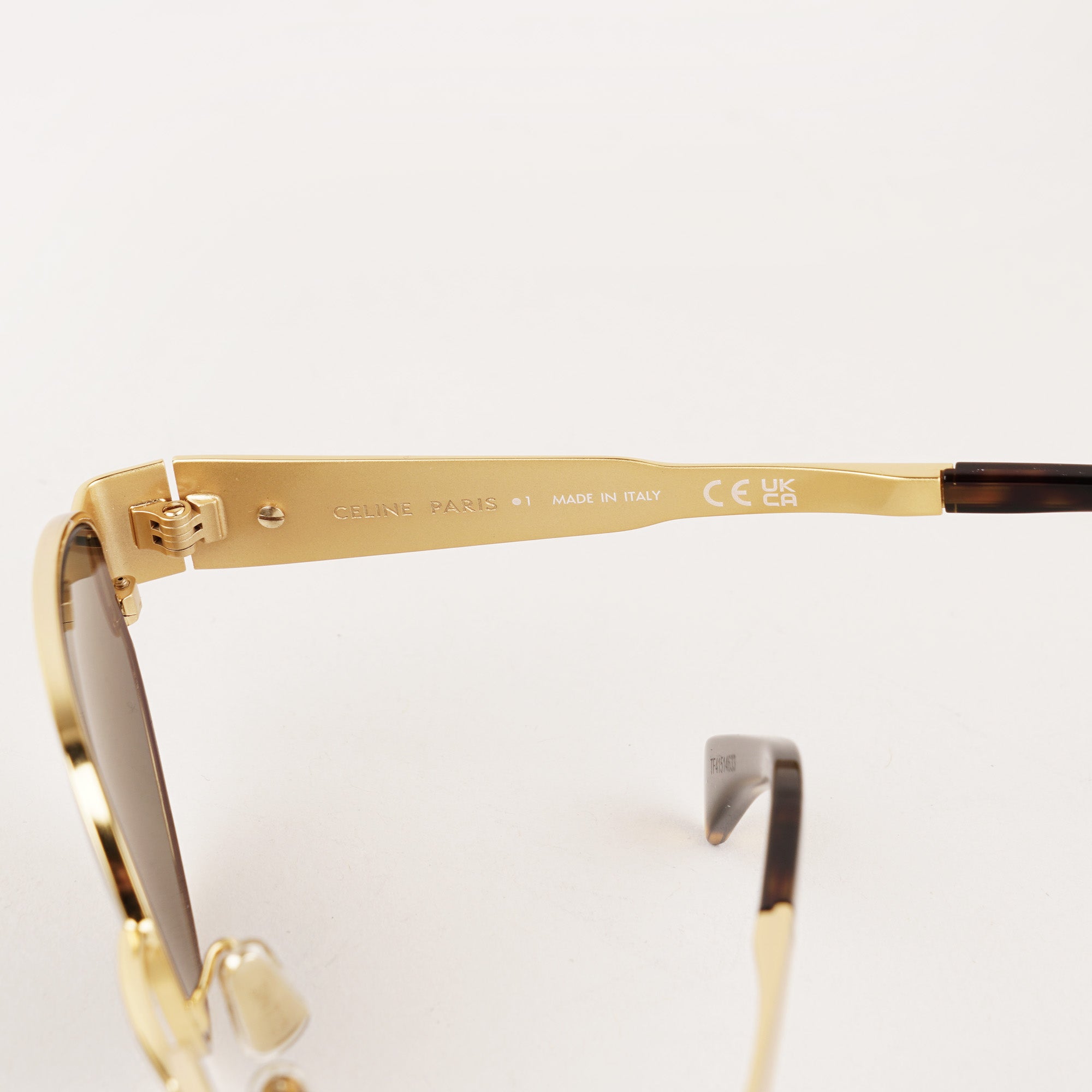 Triomphe Metal Sunglasses image