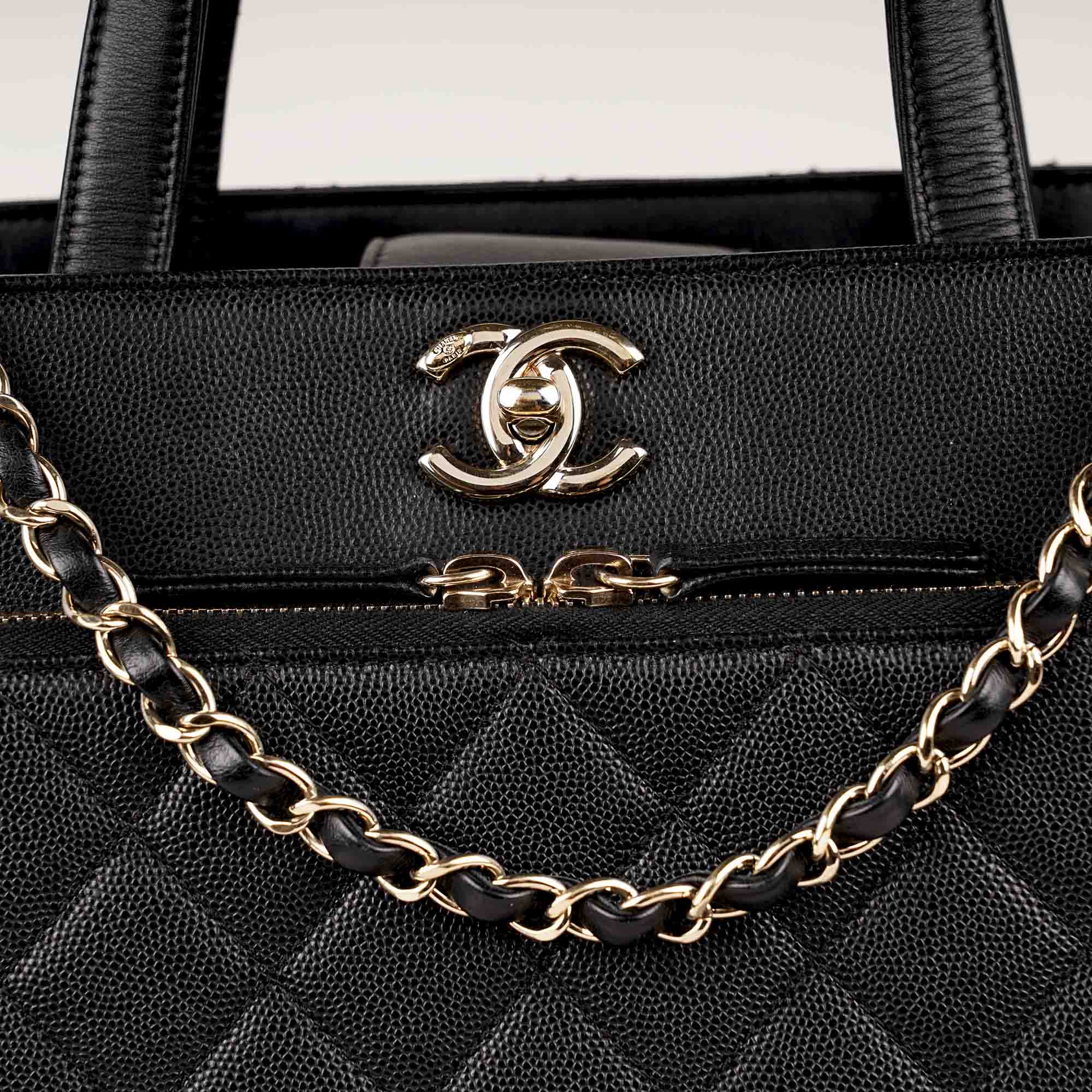 Large Pocket Tote image