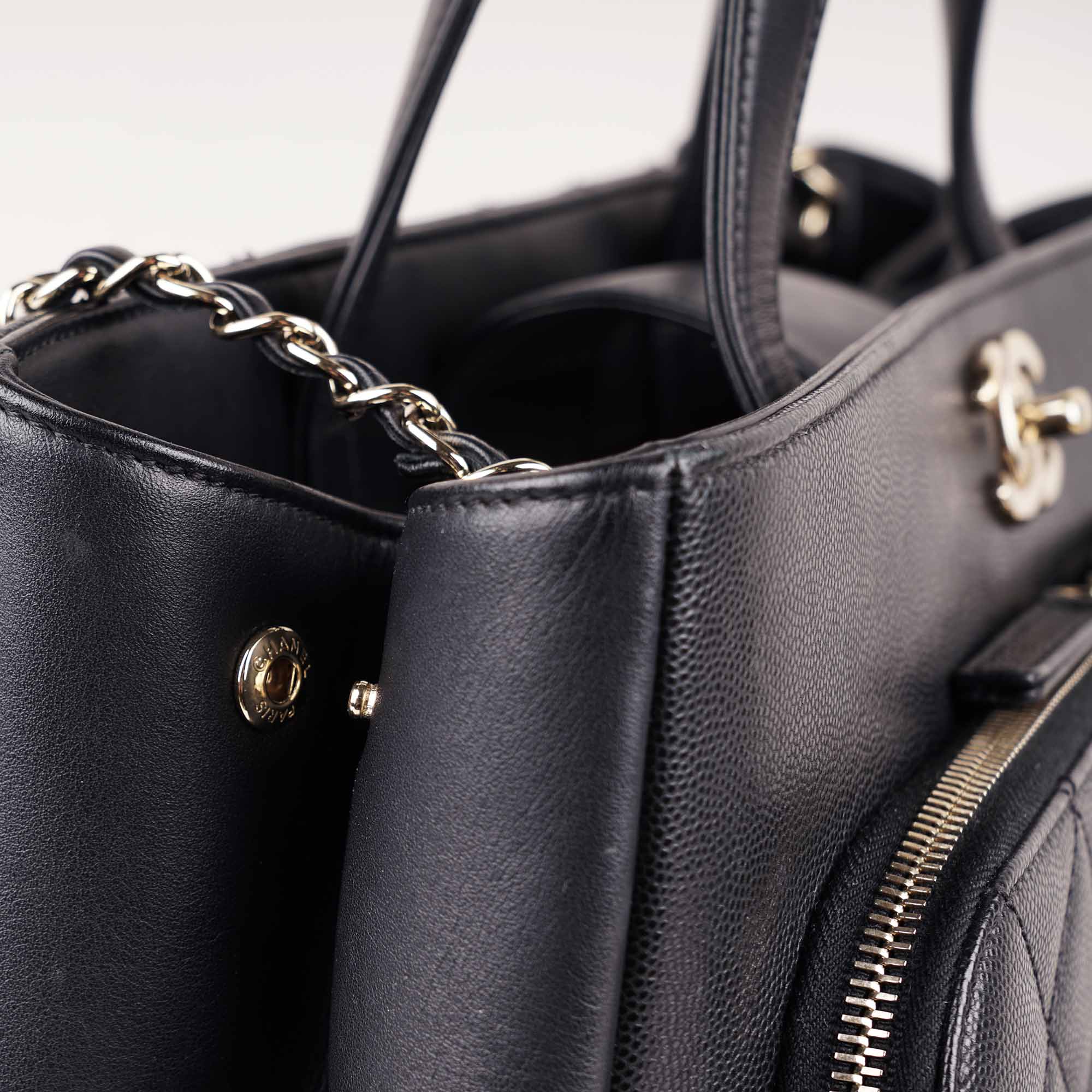 Large Pocket Tote image