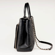 Large Pocket Tote thumbnail image