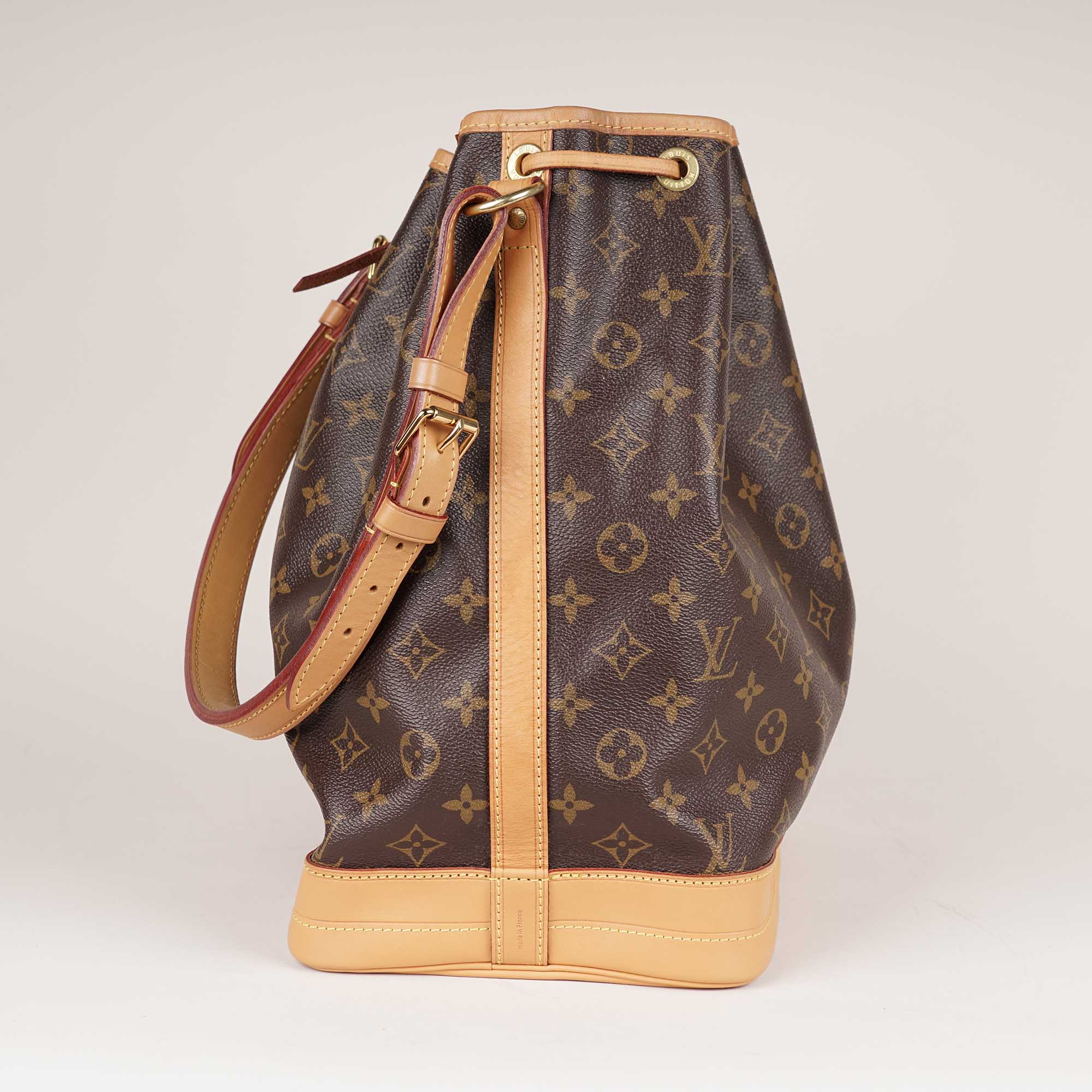 Large Noé Bucket Bag image
