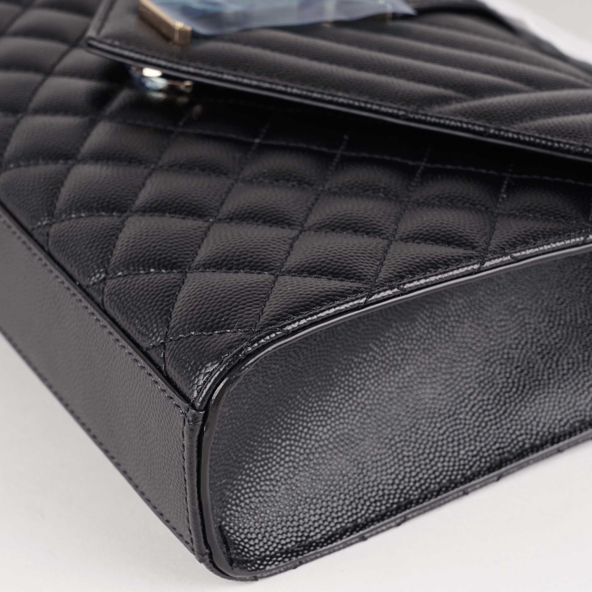 Medium Envelope Shoulder Bag image