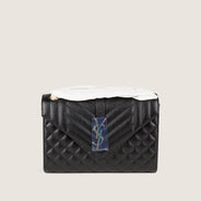 Medium Envelope Shoulder Bag thumbnail image
