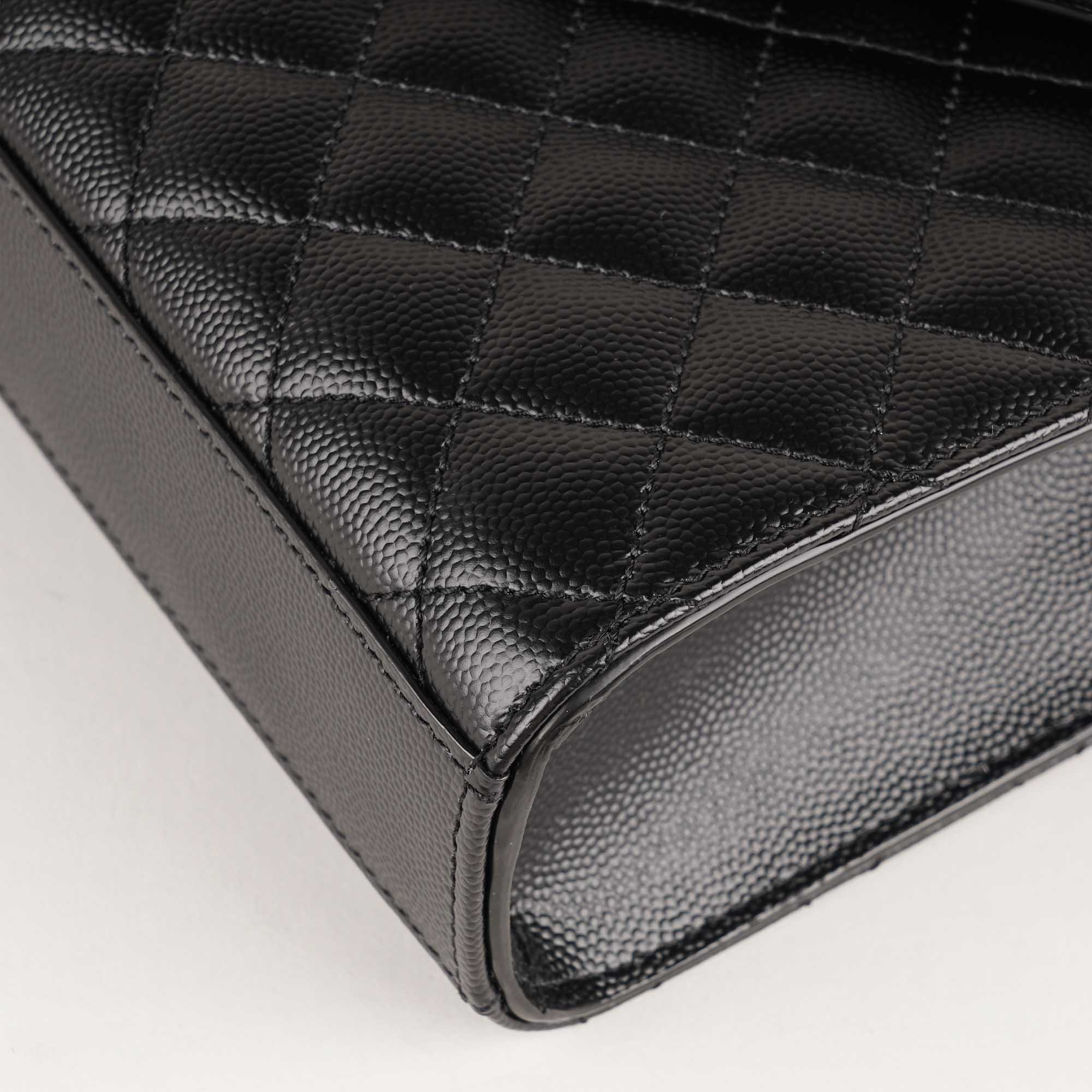 Medium Envelope Shoulder Bag image