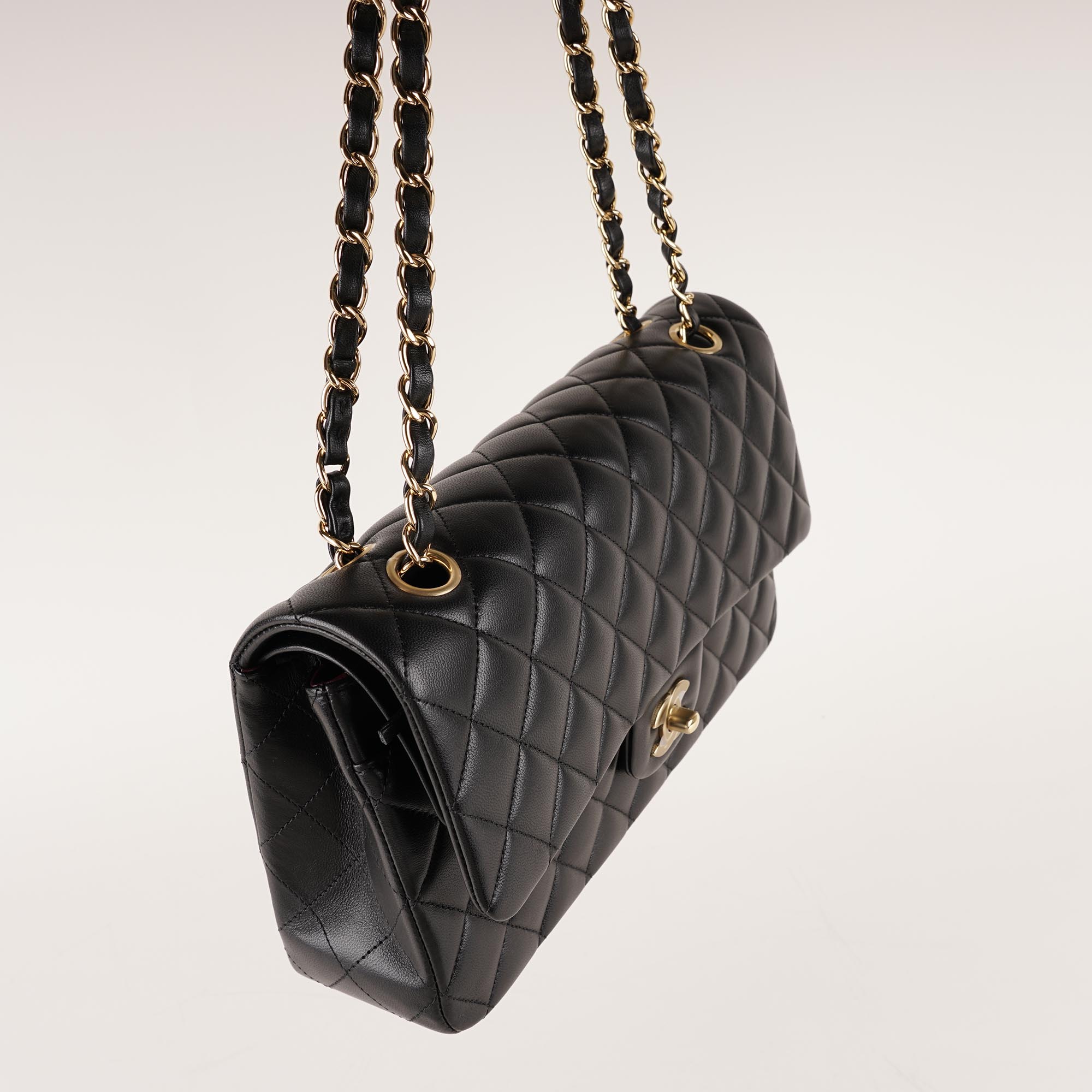Classic Medium Double Flap Bag image