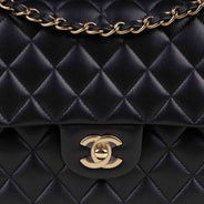 Classic Medium Double Flap Bag thumbnail image