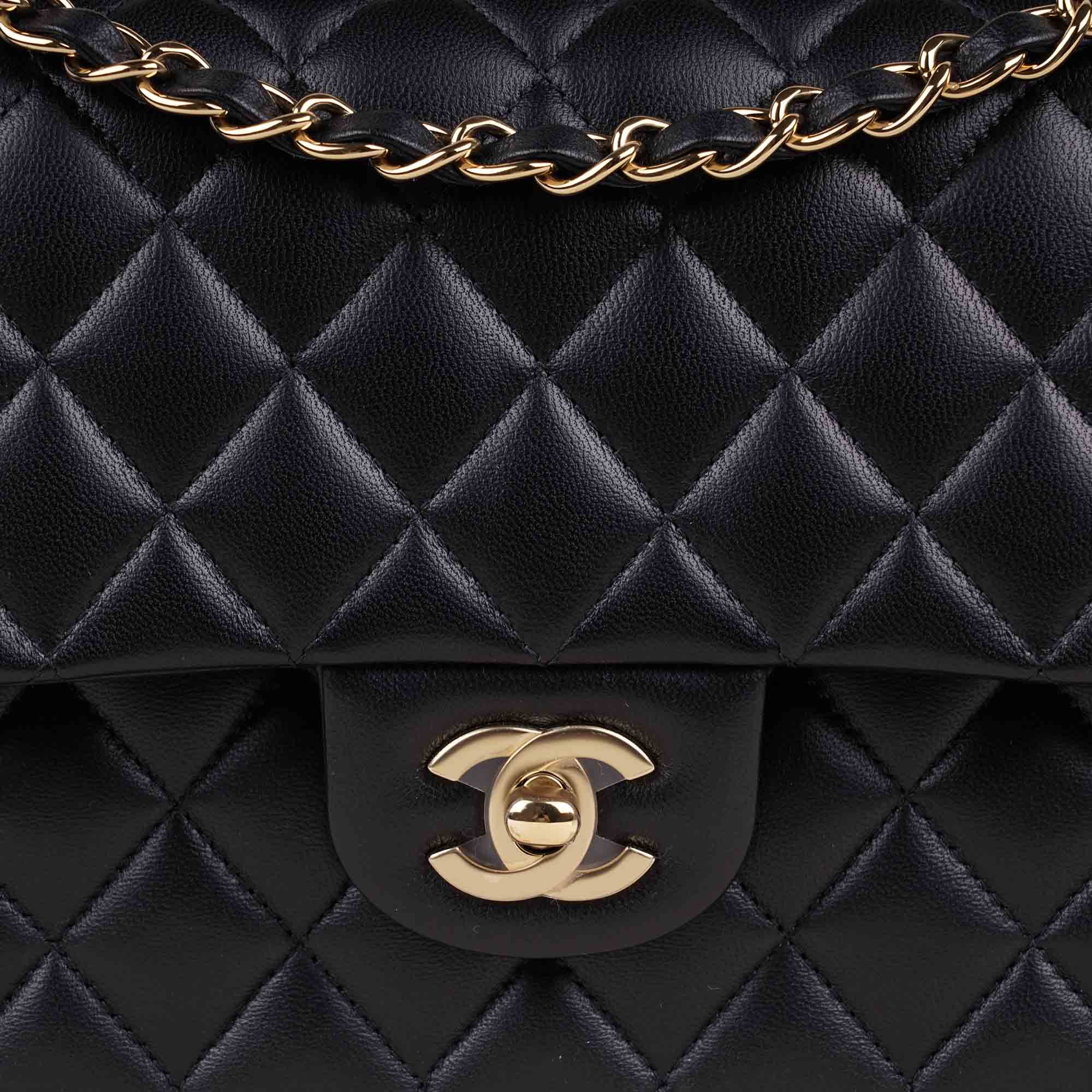 Classic Medium Double Flap Bag image