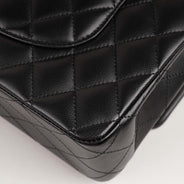 Classic Medium Double Flap Bag thumbnail image