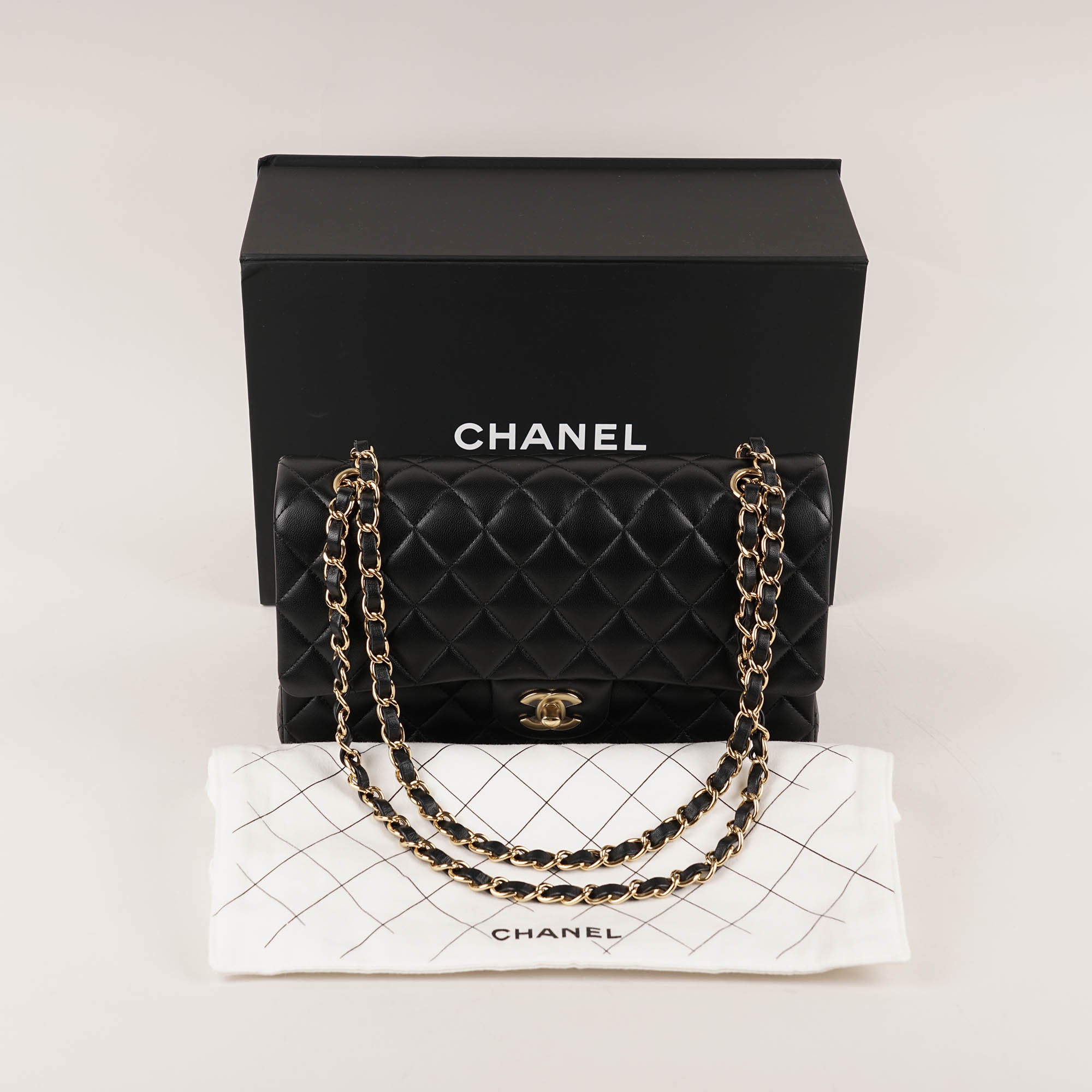 Classic Medium Double Flap Bag image