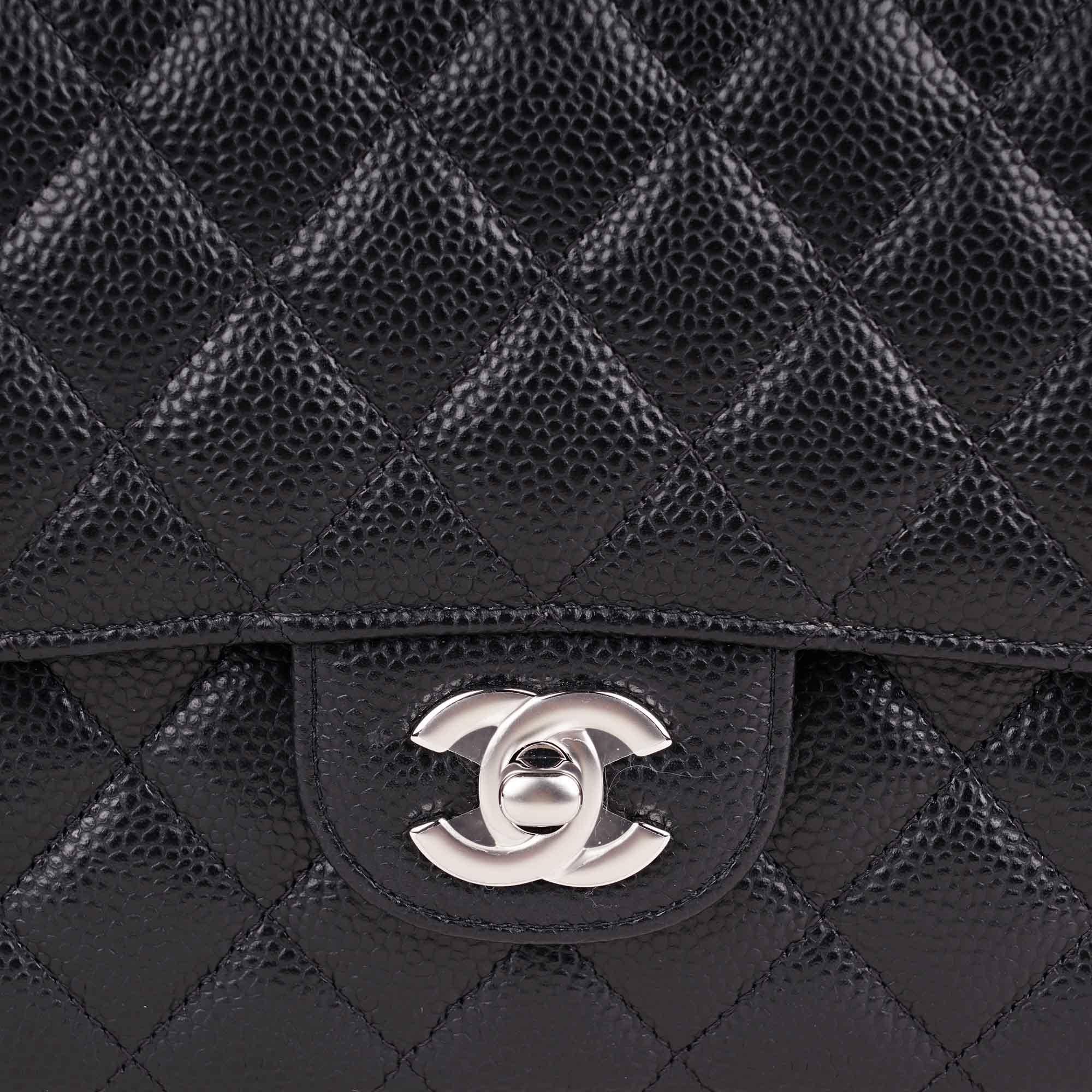 Classic Medium Double Flap Bag image