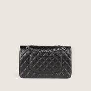 Classic Medium Double Flap Bag thumbnail image