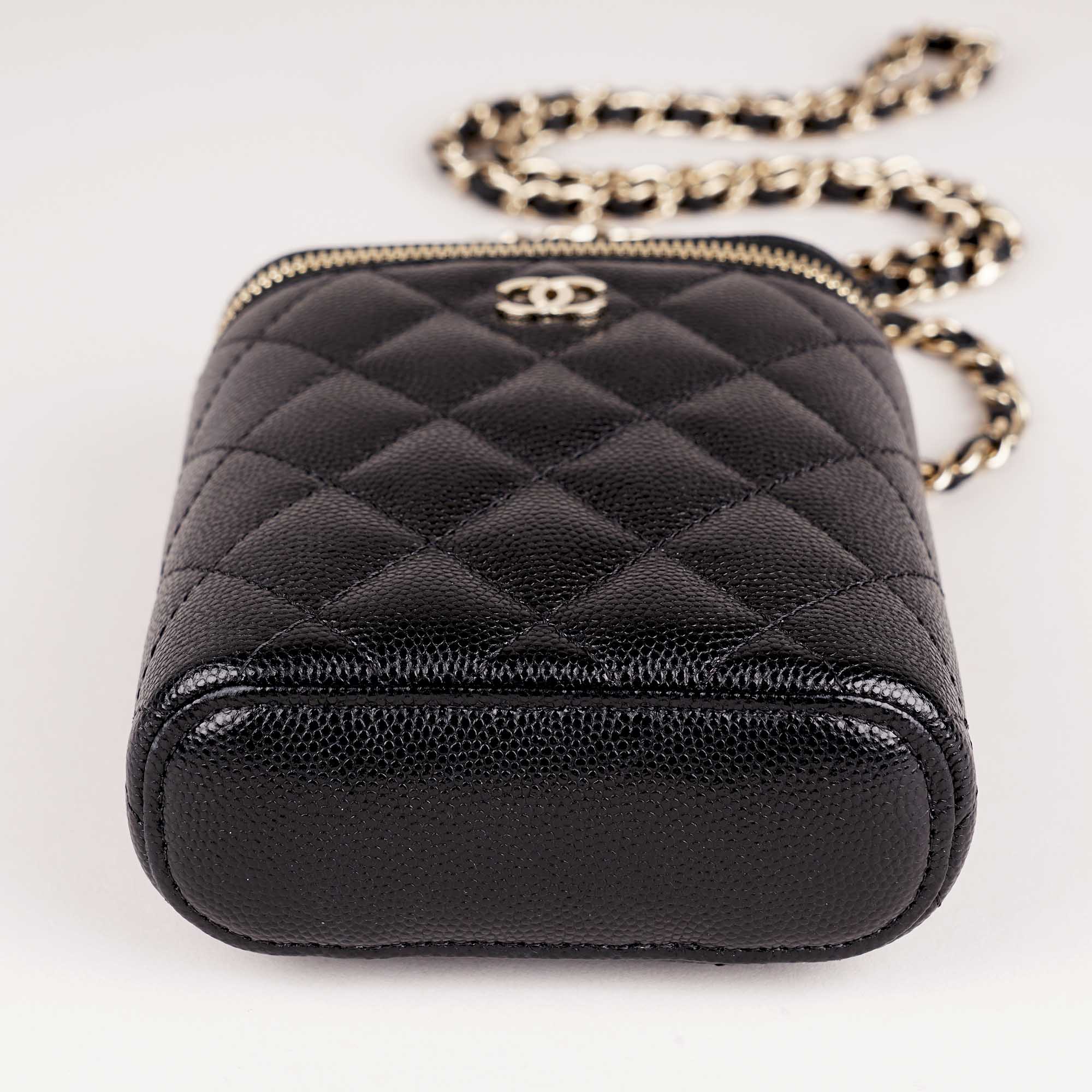 Small Vanity on Chain image