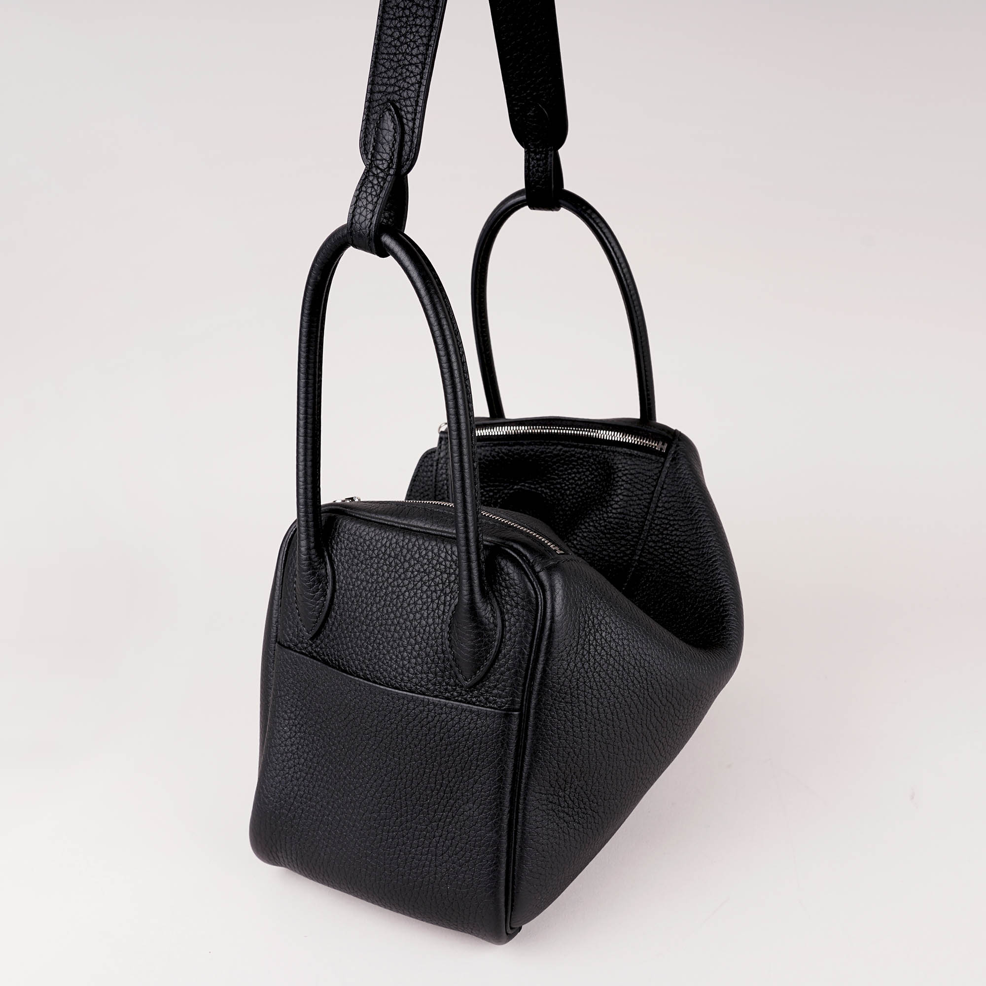 Lindy 26 Top Handle image