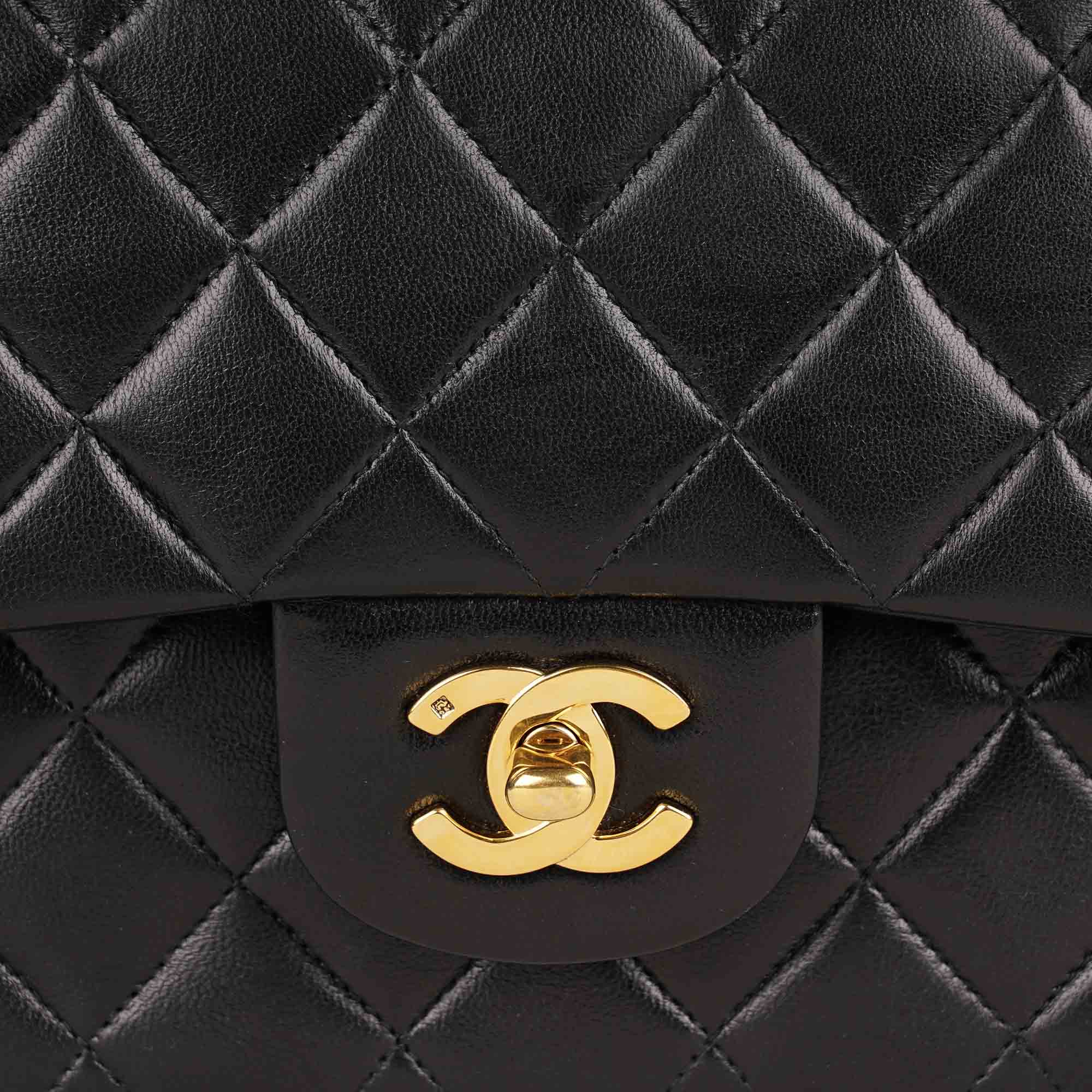 Classic Medium Double Flap Bag image