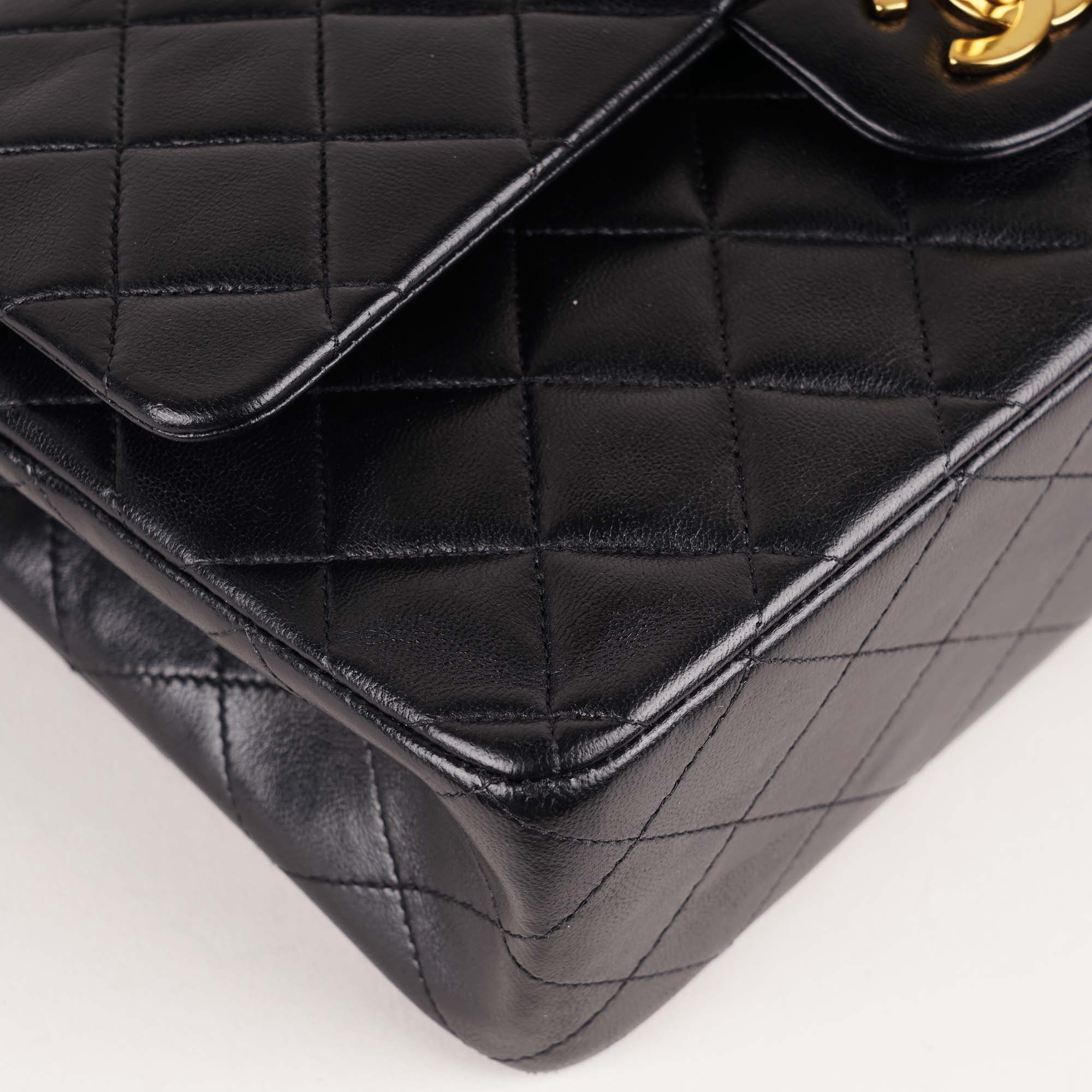 Classic Medium Double Flap Bag image