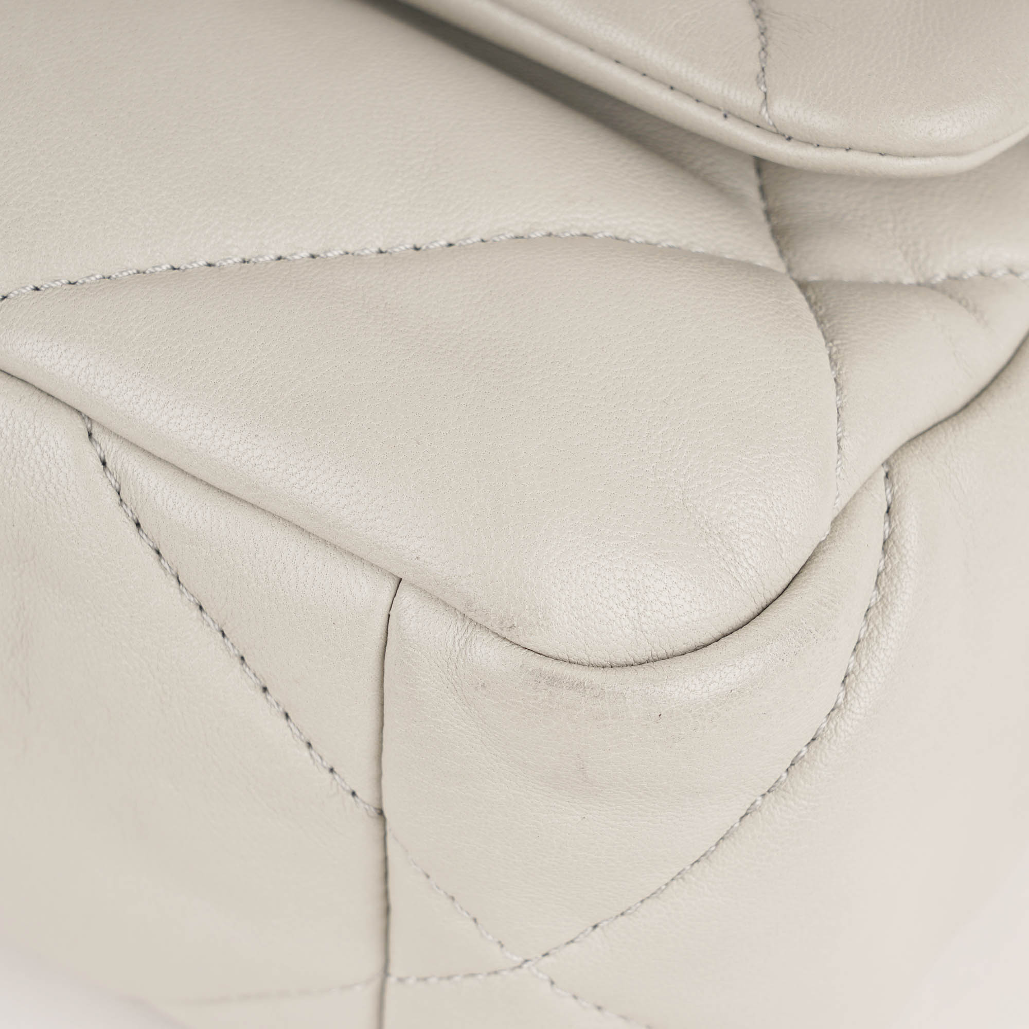 19 Small Flap Bag image
