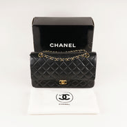 Classic Medium Double Flap Bag thumbnail image
