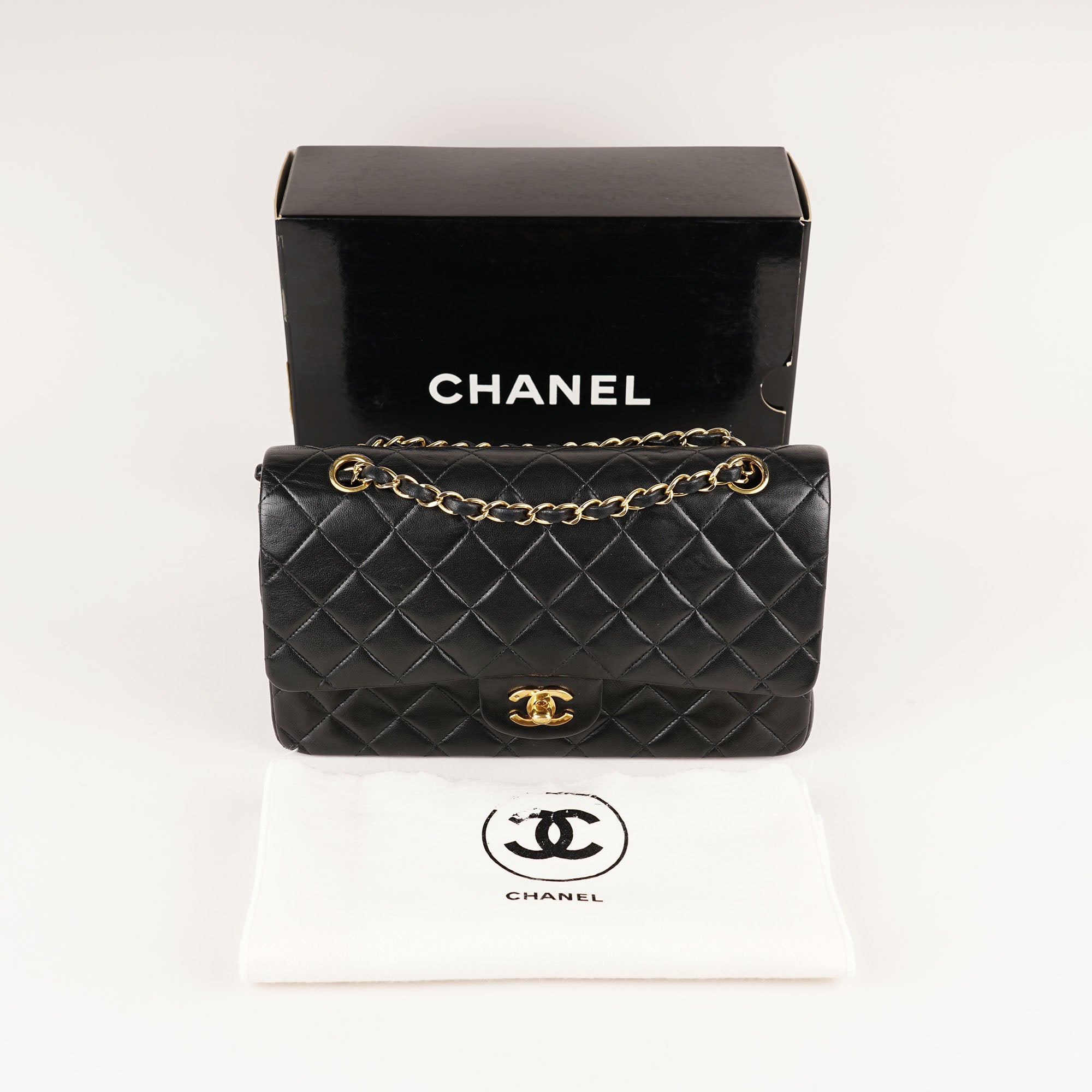 Classic Medium Double Flap Bag image