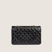 Classic Medium Double Flap Bag thumbnail image