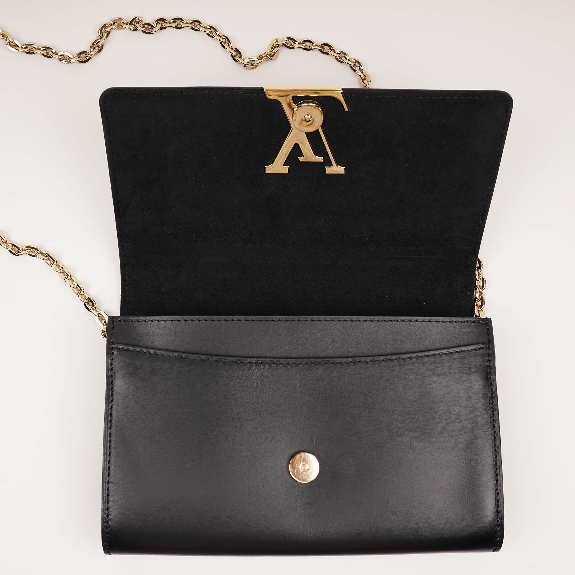 Louise Chain GM image