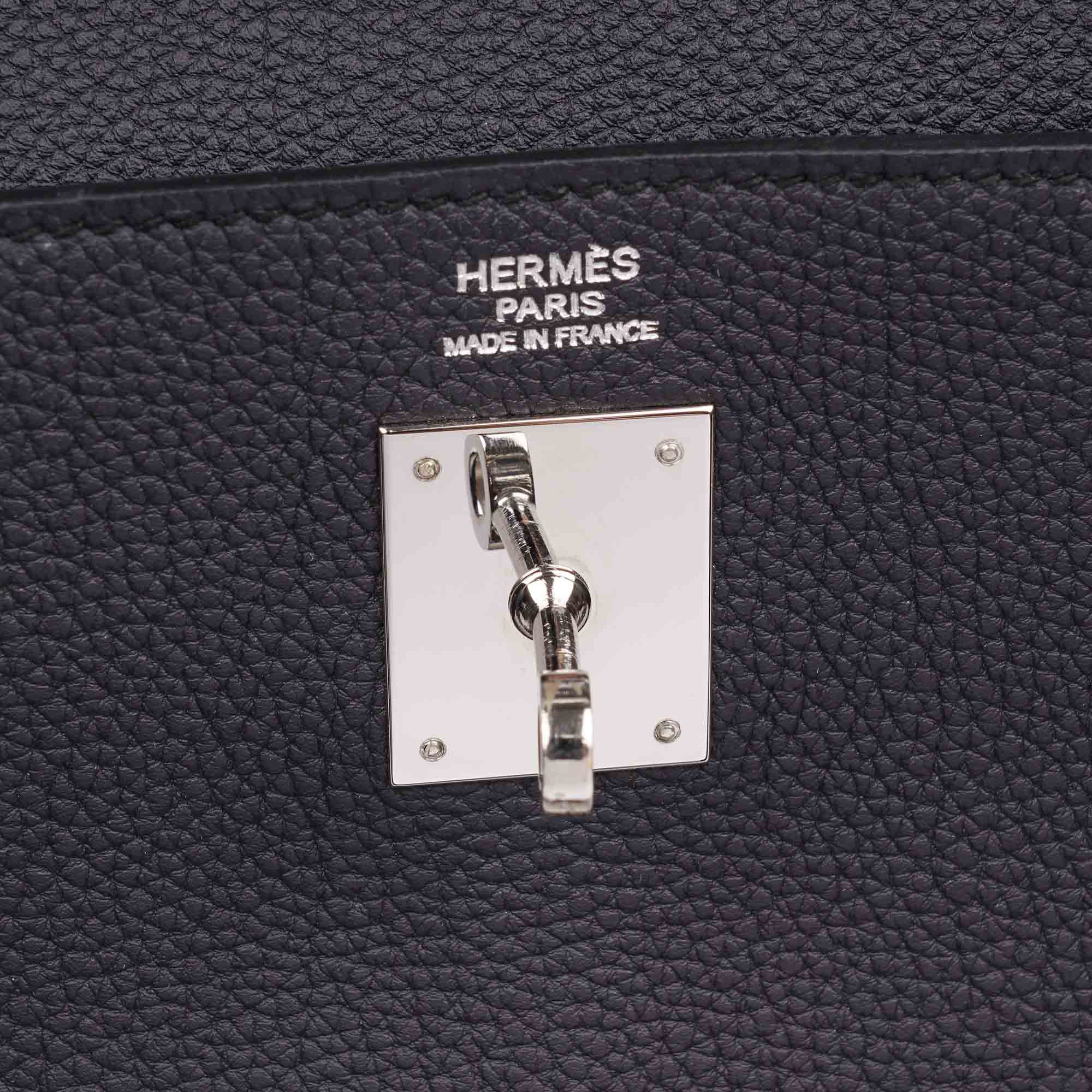 Kelly 32 Handbag image