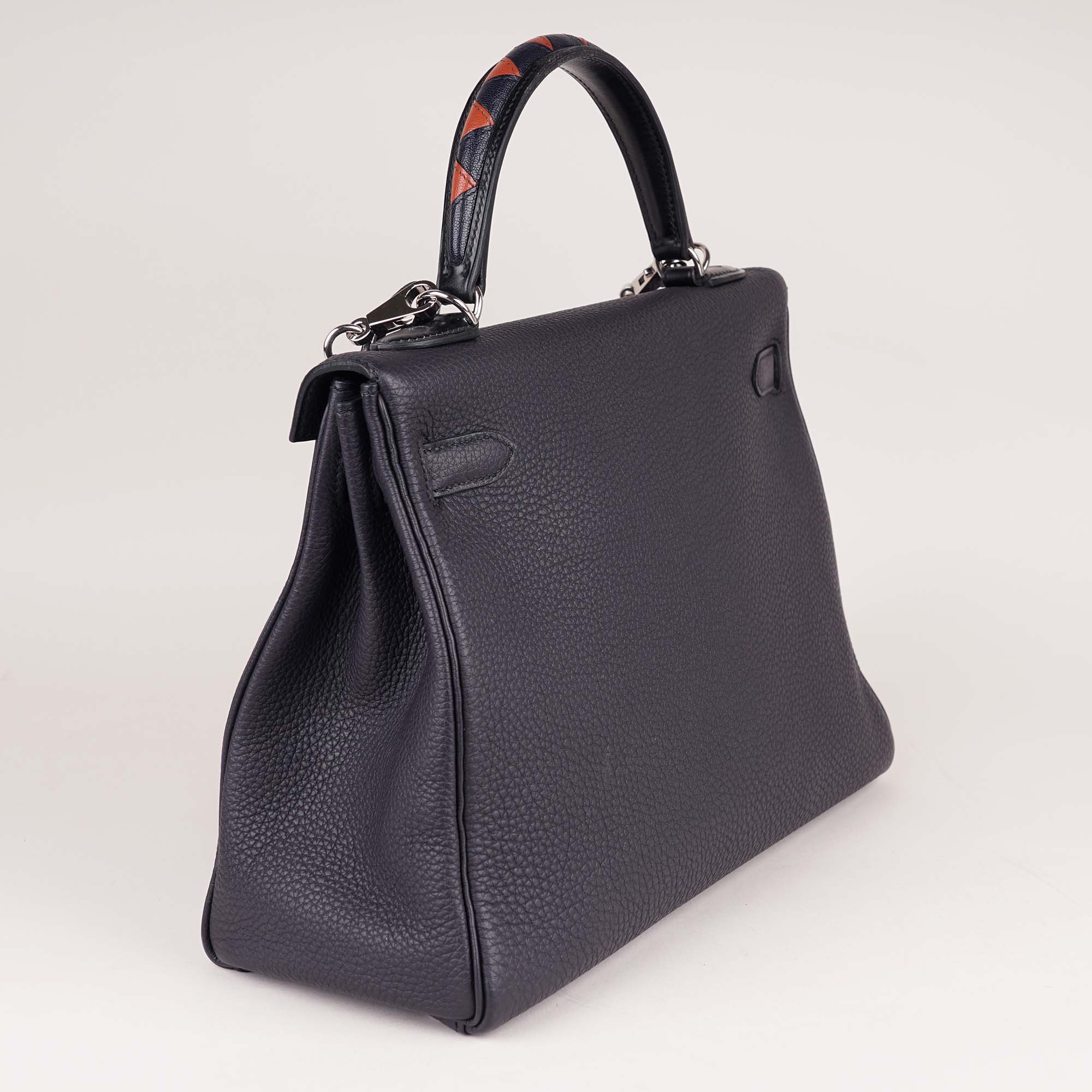 Kelly 32 Handbag image