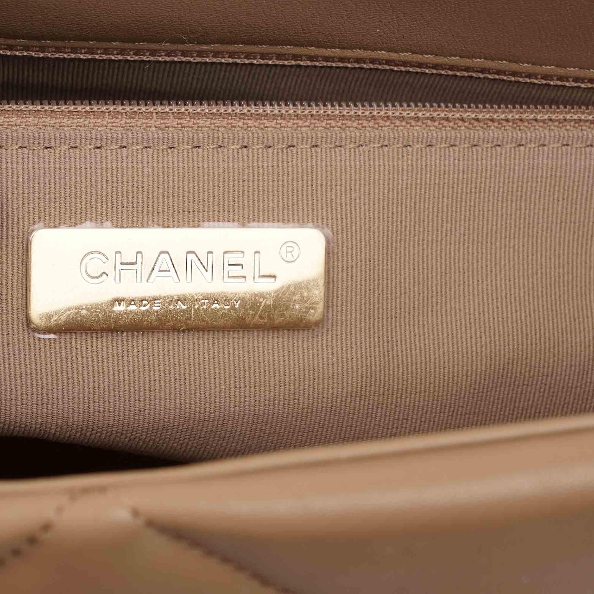 19 Medium/Large Flap image