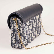 Medium Saddle Pouch with Chain thumbnail image