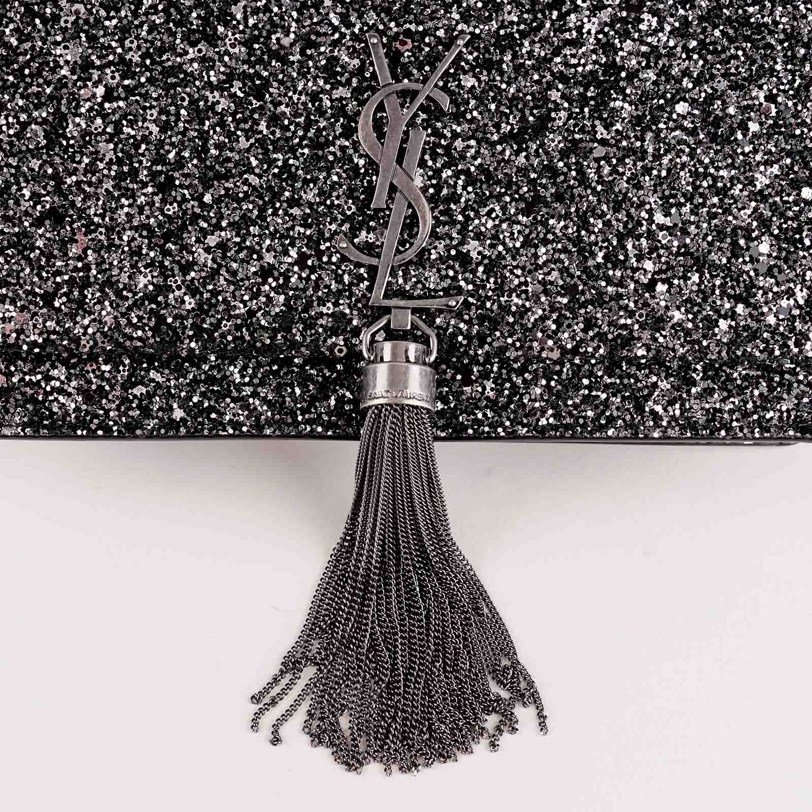 Kate Tassel Wallet on Chain image