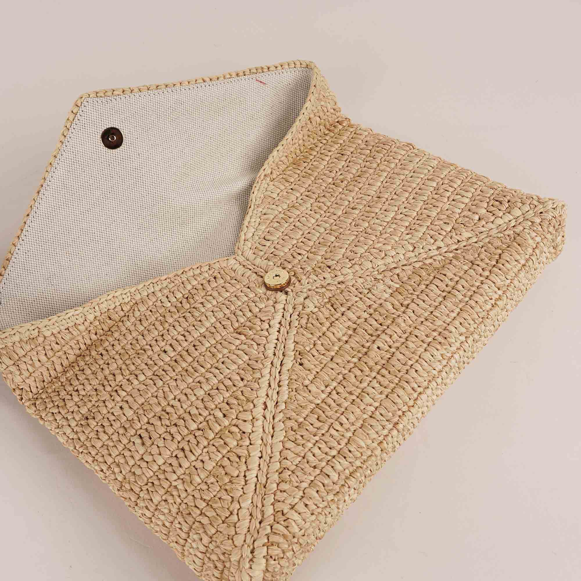 Cassandre Envelope Pouch image