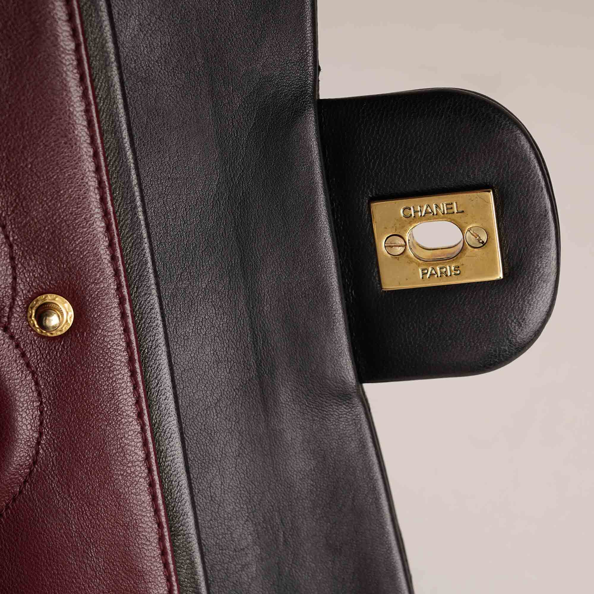 Classic Medium Vintage Double Flap Bag image