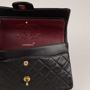 Classic Medium Vintage Double Flap Bag thumbnail image