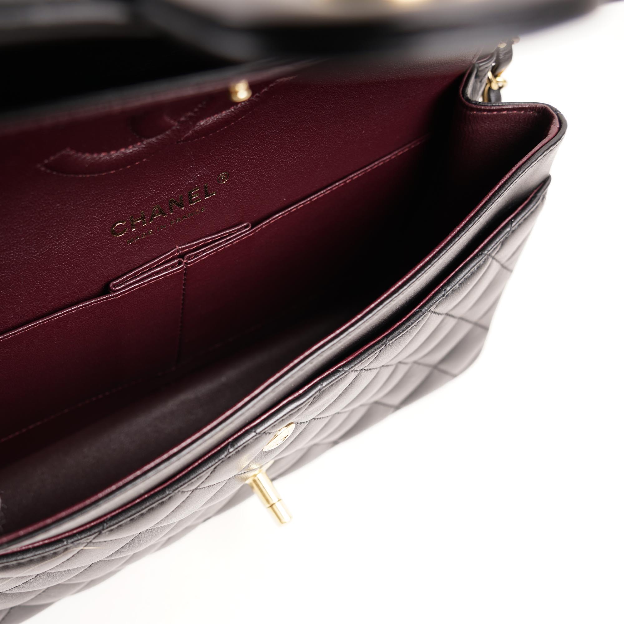 Classic Medium Double Flap Bag image