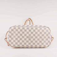 Neverfull MM Shoulder Bag thumbnail image