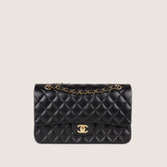 Classic Medium Double Flap Bag thumbnail image