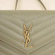 Saint Laurent Cassandre plånbok på kedja Sage Green Grain de Poudre läder thumbnail image