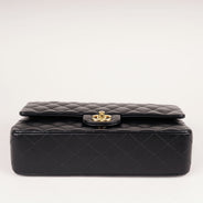 Classic Medium Double Flap Bag thumbnail image