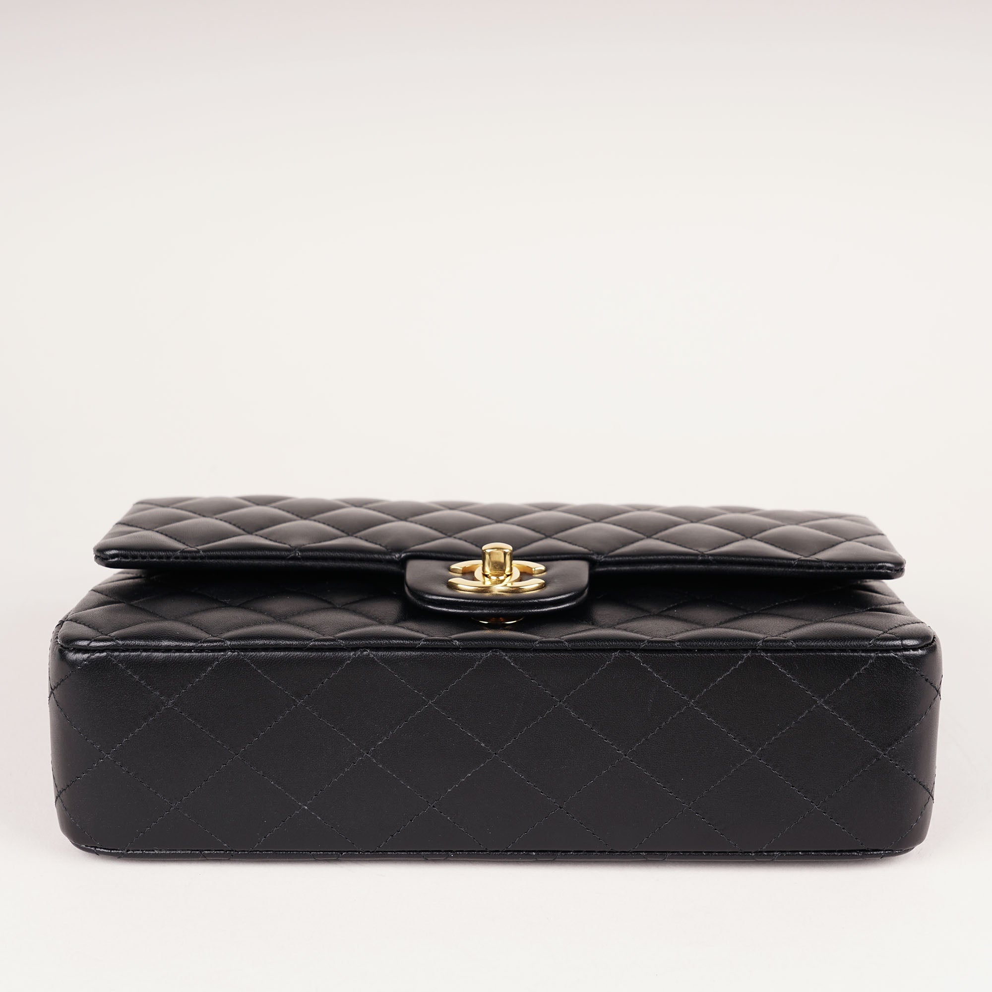 Classic Medium Double Flap Bag image