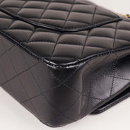 Classic Medium Double Flap Bag thumbnail image