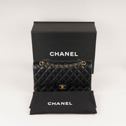 Classic Medium Double Flap Bag thumbnail image