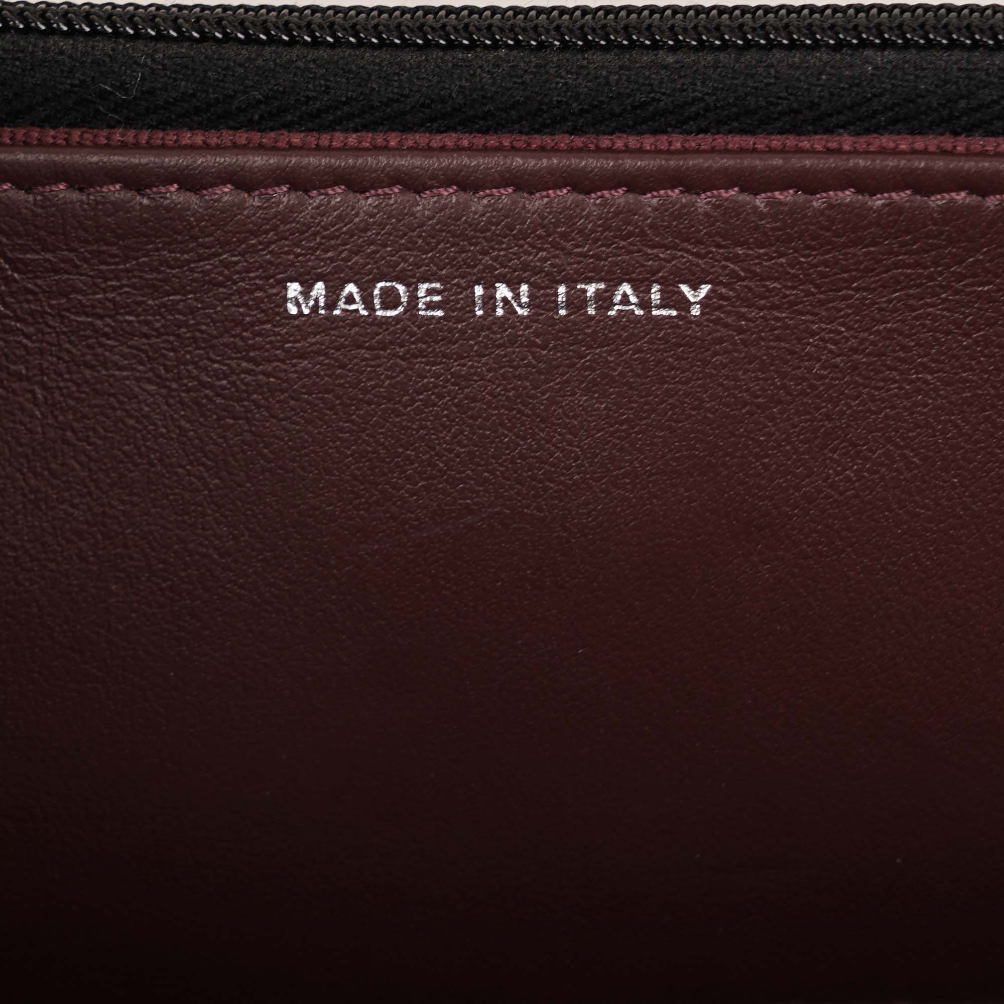 Classic Wallet on Chain image